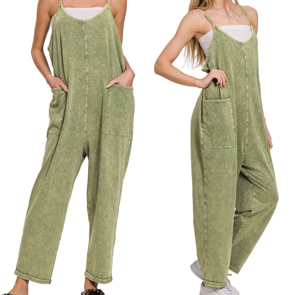 NWOT Zenana Green Women's Jumpsuit size S/M